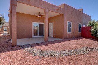 2305 Santo Domingo Ave in Las Cruces, NM - Building Photo - Building Photo