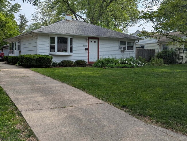 2600 George St in Rolling Meadows, IL - Building Photo - Building Photo