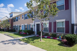 Arbor Park Village in Cleveland, OH - Building Photo - Building Photo