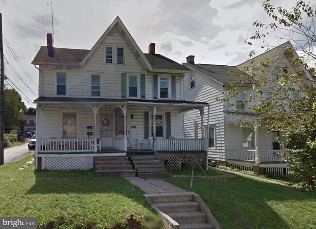 property at 632 Olive St