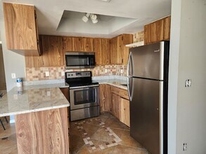310 Hancock Bridge Pky in Cape Coral, FL - Building Photo - Building Photo
