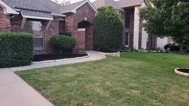 2025 Devinstone Ct in Fort Worth, TX - Building Photo - Building Photo