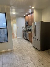 138 Leonard St-Unit -2R in Jersey City, NJ - Building Photo - Building Photo