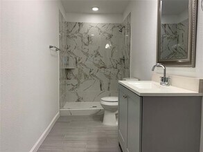1205 I Ave in Plano, TX - Building Photo - Building Photo
