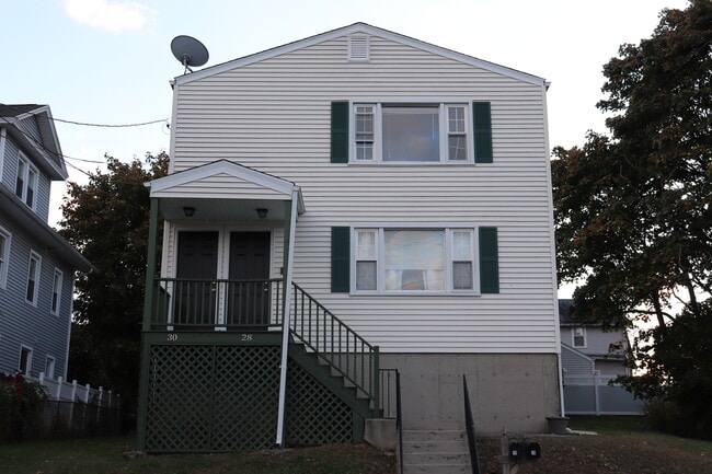 30 Riverside Dr, Unit 30