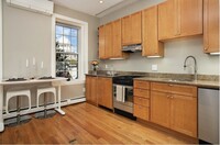 201 St Botolph St in Boston, MA - Building Photo - Building Photo