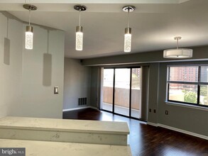 1301 N Courthouse Rd in Arlington, VA - Building Photo - Building Photo