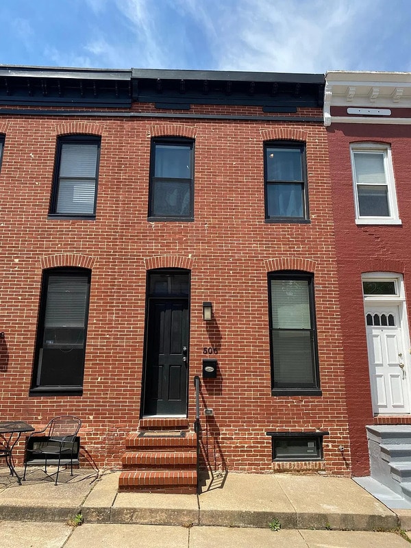 property at 506 S Clinton St