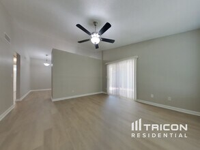 5135 E Evergreen St in Mesa, AZ - Building Photo - Building Photo