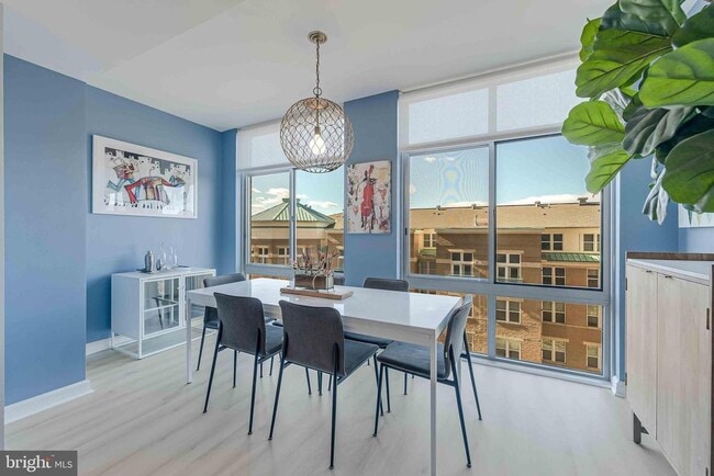 11990 Market St in Reston, VA - Building Photo - Building Photo