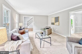 10700 John Turley Pl in Fairfax, VA - Building Photo - Building Photo