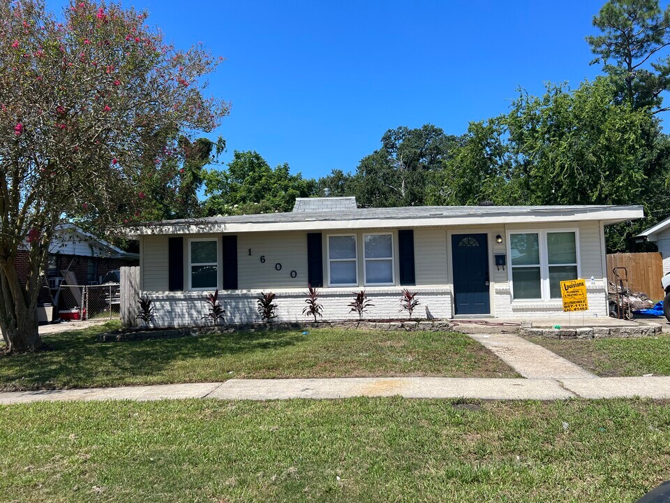 1600 Maryland Ave in Kenner, LA - Building Photo