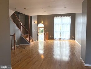 19029 Gallop Dr in Germantown, MD - Building Photo - Building Photo