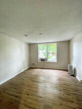 804 NW 1st Ave in Mulberry, FL - Foto de edificio - Building Photo