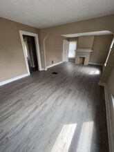 48 Indiana Ave-Unit -46 Indiana Ave. in Dayton, OH - Foto de edificio - Building Photo