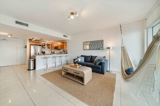 3256 NE 1st Ave, Unit SI ID1044513P in Miami, FL - Foto de edificio - Building Photo