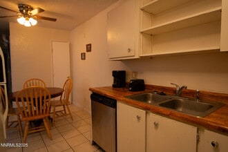 2080 Highview Ct in Reno, NV - Building Photo - Building Photo