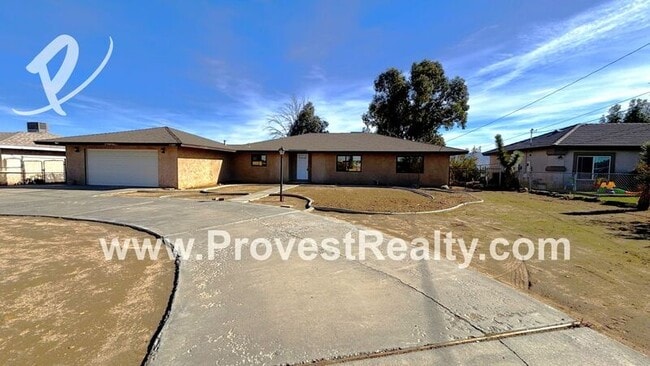 11889 Jacaranda Ave in Hesperia, CA - Building Photo - Building Photo