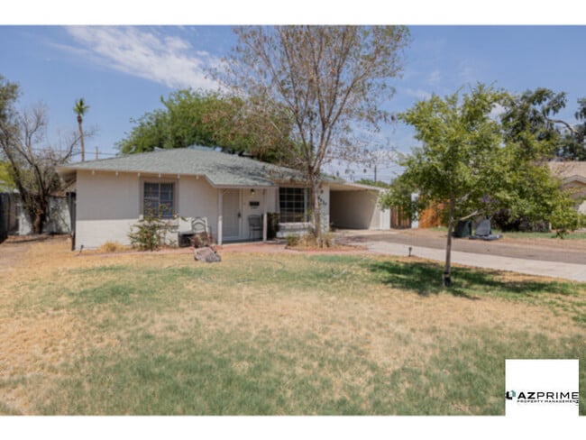 property at 9430 N 11th Pl