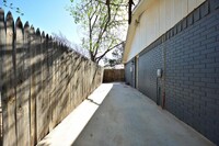 2906 Liberty Ave - 18