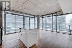 95 Bathurst St in Toronto, ON - Building Photo - Building Photo