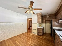 30 Medford St, Unit A in Medford, MA - Foto de edificio - Building Photo