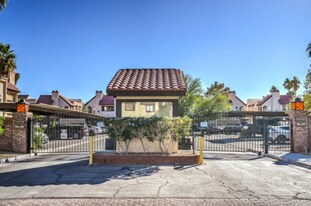 1751 E Reno Ave in Las Vegas, NV - Building Photo