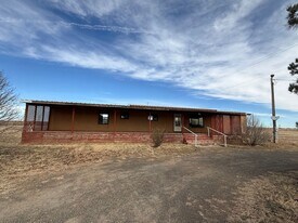 700 Gunstock Rd in Clovis, NM - Building Photo