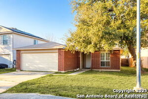 7219 Carriage Mist in San Antonio, TX - Building Photo