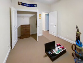 3247 N Seminary Ave, Unit 1 in Chicago, IL - Building Photo - Building Photo