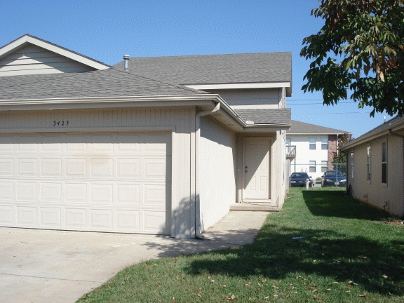 Glendale Place Duplexes in Springfield, MO - Building Photo