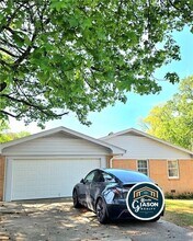 1499 Hammack Dr in Morrow, GA - Foto de edificio - Building Photo