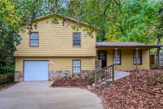 property at 2439 Hewatt Rd