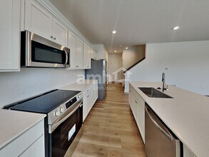 9163 Henley Ave in Reynoldsburg, OH - Building Photo - Building Photo