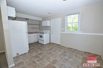 3306 E 36th Ct in Des Moines, IA - Building Photo - Building Photo