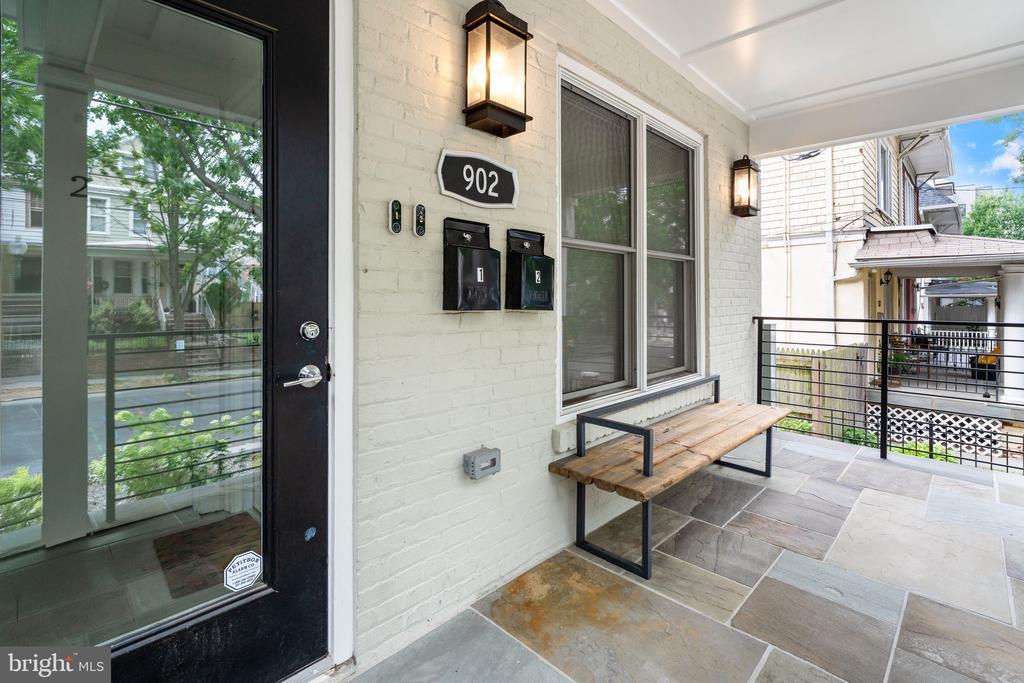 902 Webster St NW in Washington, DC - Building Photo