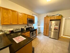 49 Delle Ave, Unit 52 Delle ave- unit 2 in Boston, MA - Building Photo - Building Photo