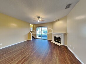 1690 Rustling Dr in Fleming Island, FL - Building Photo - Building Photo