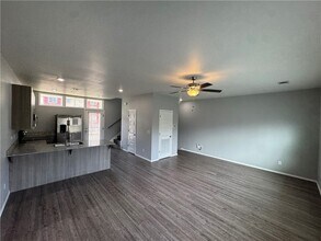 1636 S Razorback Rd in Fayetteville, AR - Building Photo - Building Photo