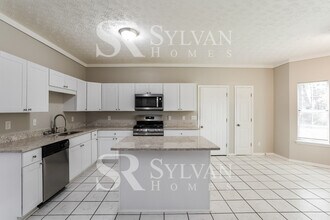 5965 Canaan Woods Dr SW in Atlanta, GA - Building Photo - Building Photo