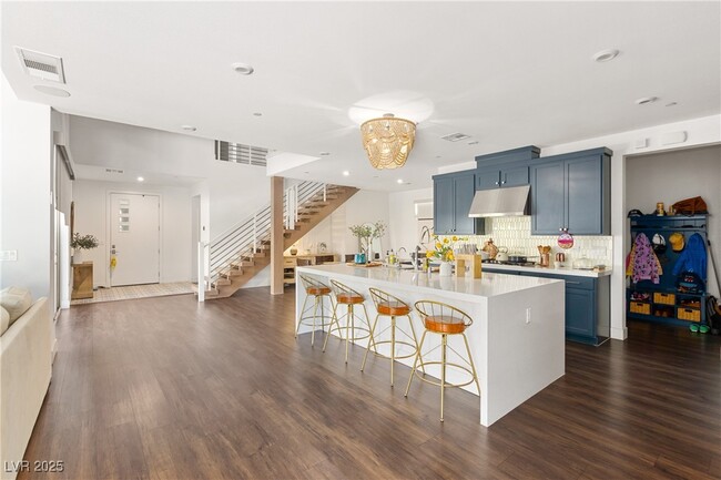 property at 2618 Skylark Trl St
