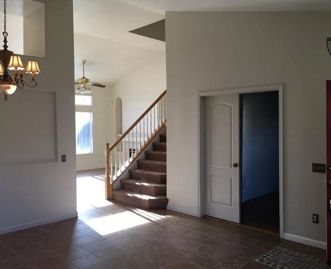 2266 Isabel Virginia Dr in Tracy, CA - Building Photo - Building Photo