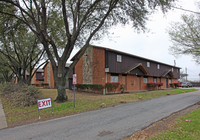 Calais Plaza in Irving, TX - Foto de edificio - Building Photo