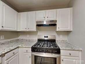 105 Drury Ln in Canton, GA - Building Photo - Building Photo