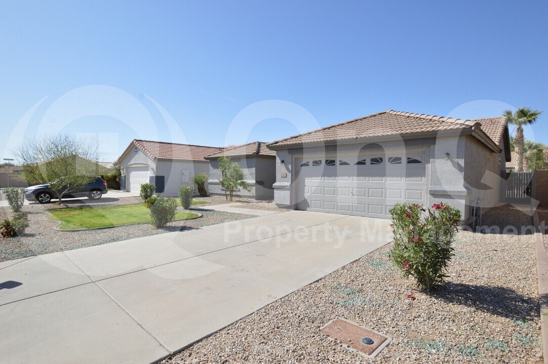 3866 E Lambeth Pl in San Tan Valley, AZ - Building Photo