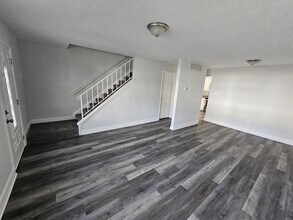 38 Western Winds Cir in Windsor Mill, MD - Building Photo - Building Photo