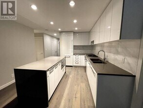 3487-3487 Binning Rd in Vancouver, BC - Building Photo - Building Photo