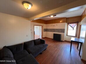 71 Watervliet Ave in Albany, NY - Building Photo - Building Photo