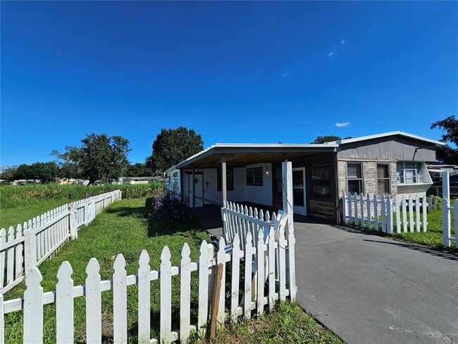 503 Longfellow Blvd in Lakeland, FL - Building Photo - Building Photo