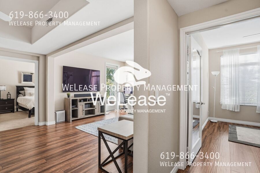 8233 Station Village Ln in San Diego, CA - Building Photo